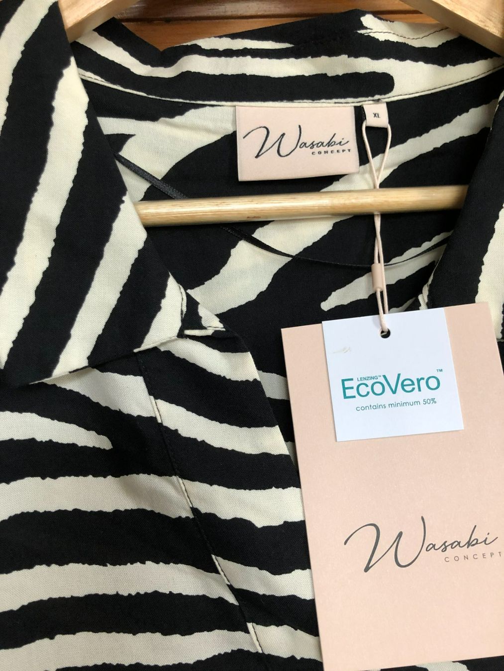Camicette: NEU Bluse von Wasabi Concept 54/56 – Nuovo e nell'imballaggio originale da Bellinzona venduto da JackieBlue 2