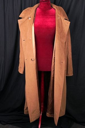 MAXMARA Frauenmantel Gr. 42 - 100% Schurwolle