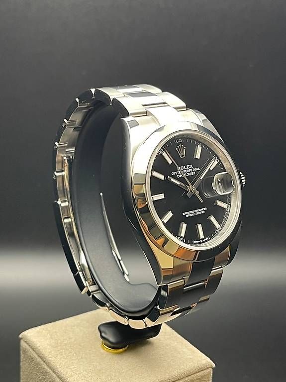 Rolex Orologi: Rolex Datejust 41 Ref. 126300 Black NEW 2026 – Nuovo e nell'imballaggio originale da Lugano venduto da luganotopwatches 1