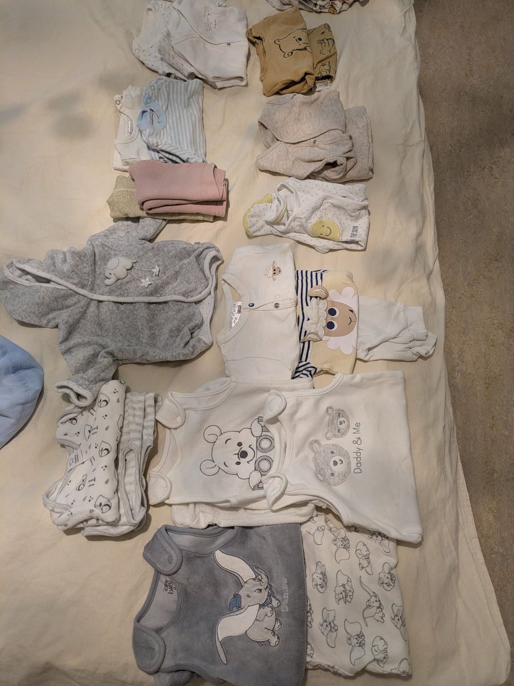 C&A Lotti di vestiti: Babykleider 50/56 – Usato da Volketswil venduto da ala_chs7