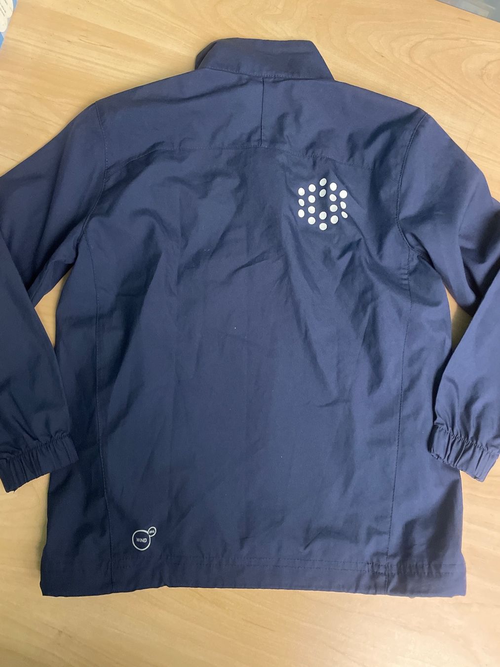Puma Pulls et sweat-shirts: Leichter Blauer Puma Trainingspulli Gr.116 – D'occasion à Obergerlafingen par cabo4 2