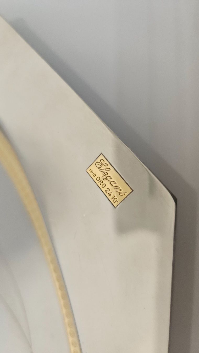 Piatti di portata: Vassoio in metallo con decori in oro – Usato da Melano venduto da H-Sara 3