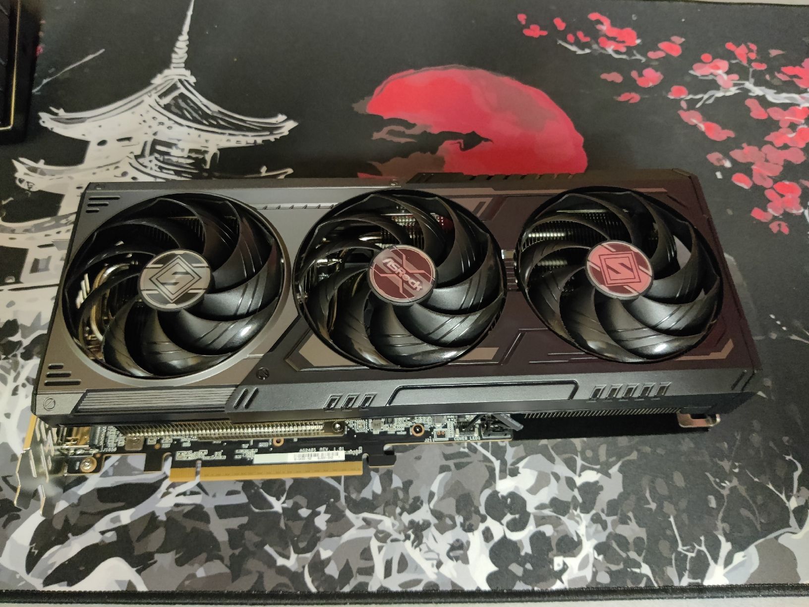 Amd Schede grafiche: RX 9070 XT 16gb Steel Legend – Nuovo (secondo la descrizione) da St-Martin FR venduto da MaxHsr
