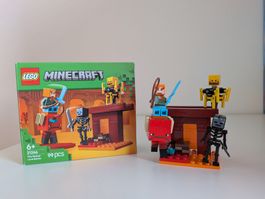 LEGO Minecraft 21266 The Nether Lava Battle 99 pcs