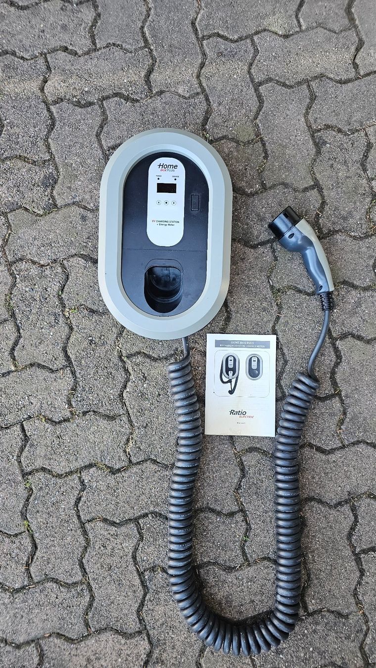 Batterie-Ladegeräte: Ratio Home Box Plus Ladestation mit Energiemeter – Gebraucht aus Boniswil von LakeSide_Boniswil 1