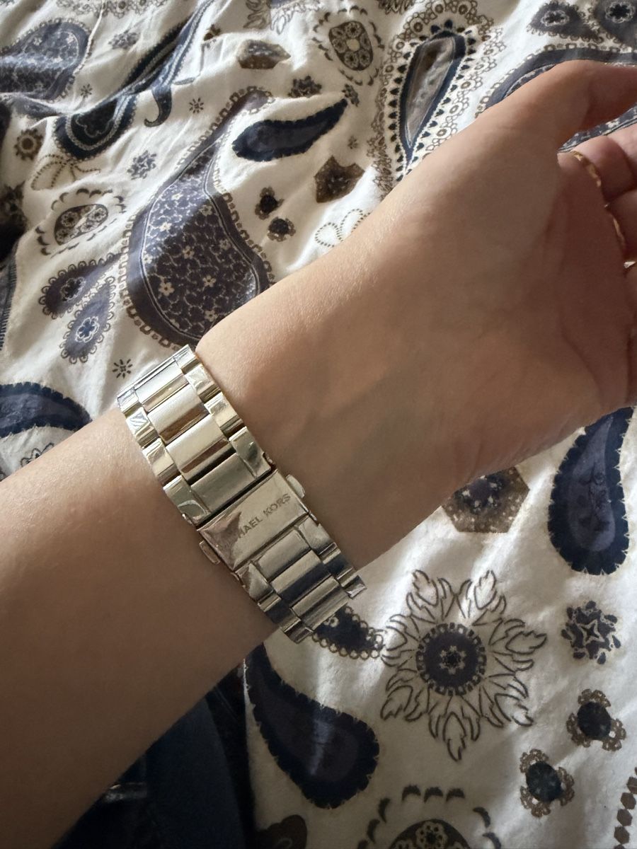 Michael Kors Uhren: Michael Kors Uhr Damen  – Gebraucht aus Basel von Brunner.T 1