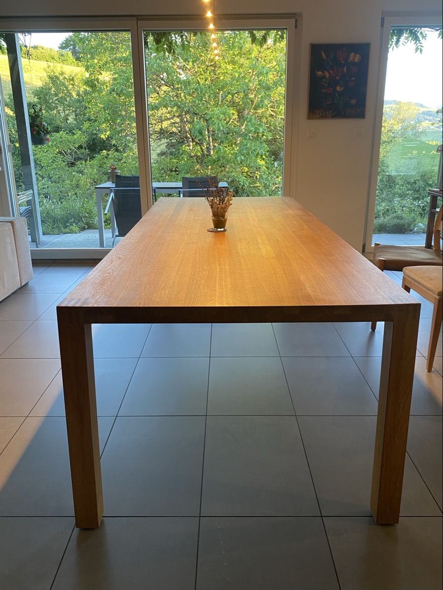 Tables: Holztisch Team 7 Massiv – D'occasion à Niederteufen par ria_dr8n