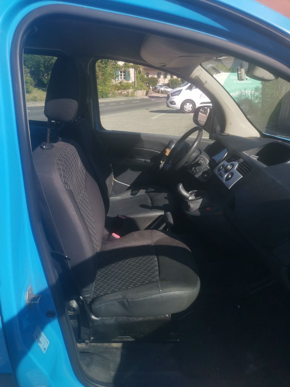 Renault Veicoli commerciali: Renault Kangoo maxi 1.5 dci 90 – Usato da Sottens venduto da monavis 5