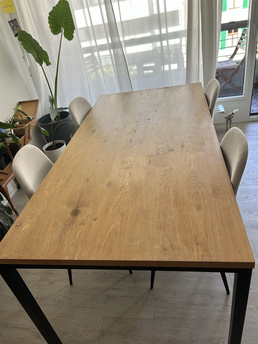 Tische: Esstisch mit 4 Stühlen |Holz | Modern| Hell| weiss – Gebraucht aus Basel von Negroni94