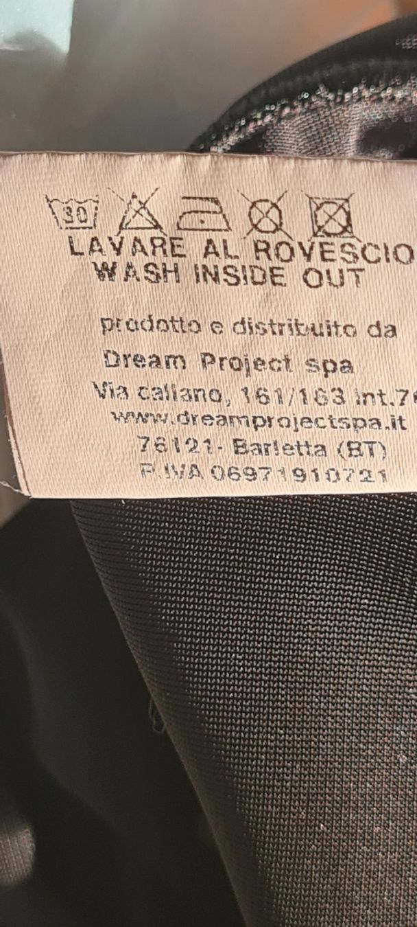Top: Body Boy London – Usato da Allschwil venduto da Virgo 3