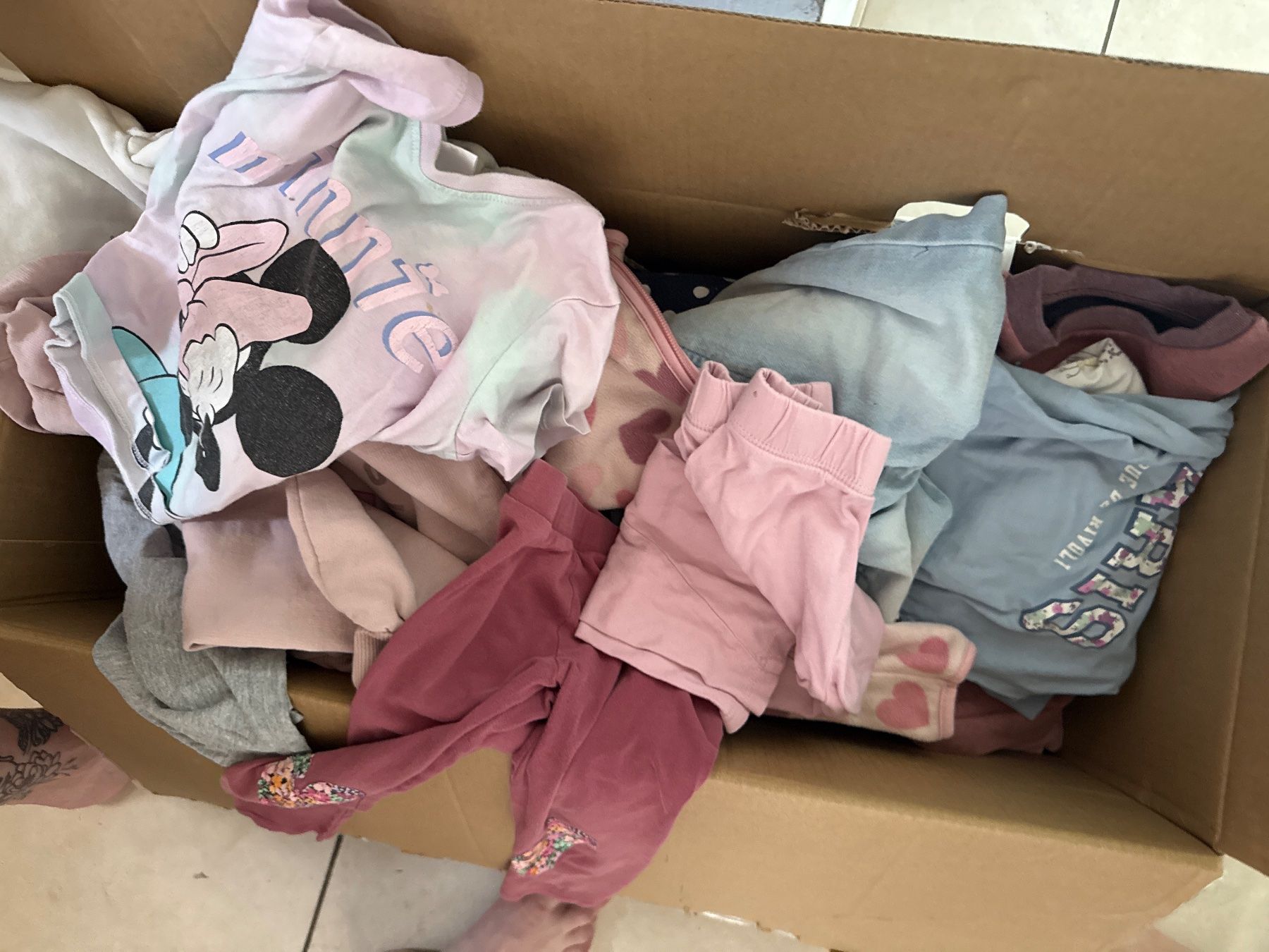 Lotti & Set di vestiti: 98& 98/104 – Usato da Rickenbach Sulz venduto da localara 2