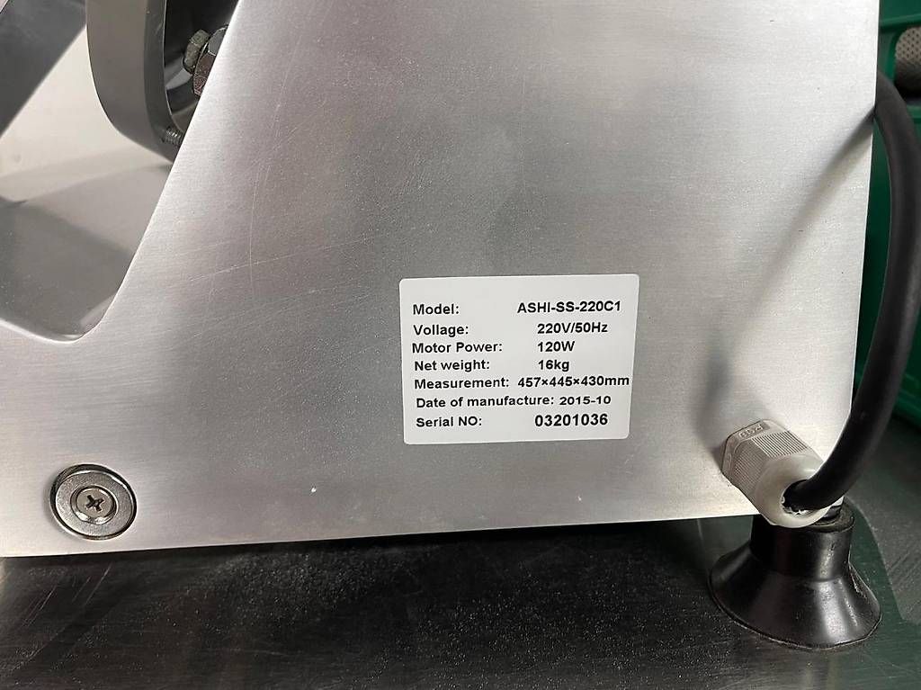 Elettrodomestici da cucina: Aufschnittmaschine Kibernetik 220 – Usato da Nendeln venduto da ape_pv5k 1