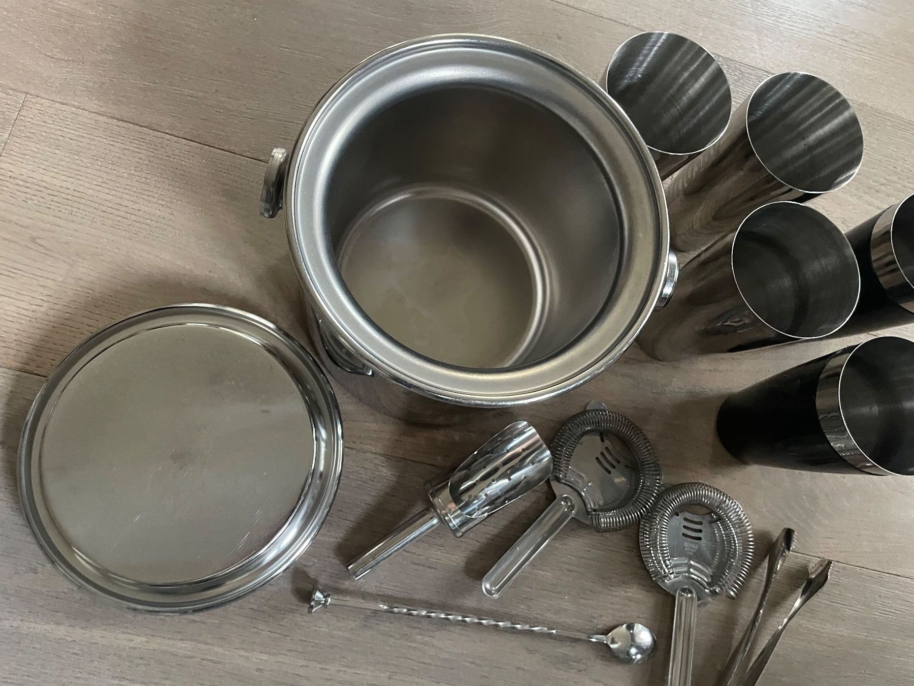 Elettrodomestici da cucina: Barset aus Edelstahl wenig gebraucht – Usato da Volketswil venduto da rubin74 2