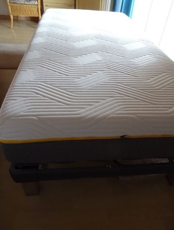 Lits: Bett Tempur SENSATION ELITE Matratze, Lattenrost + Rahmen – D'occasion à Steg VS par joa_k2b8 5