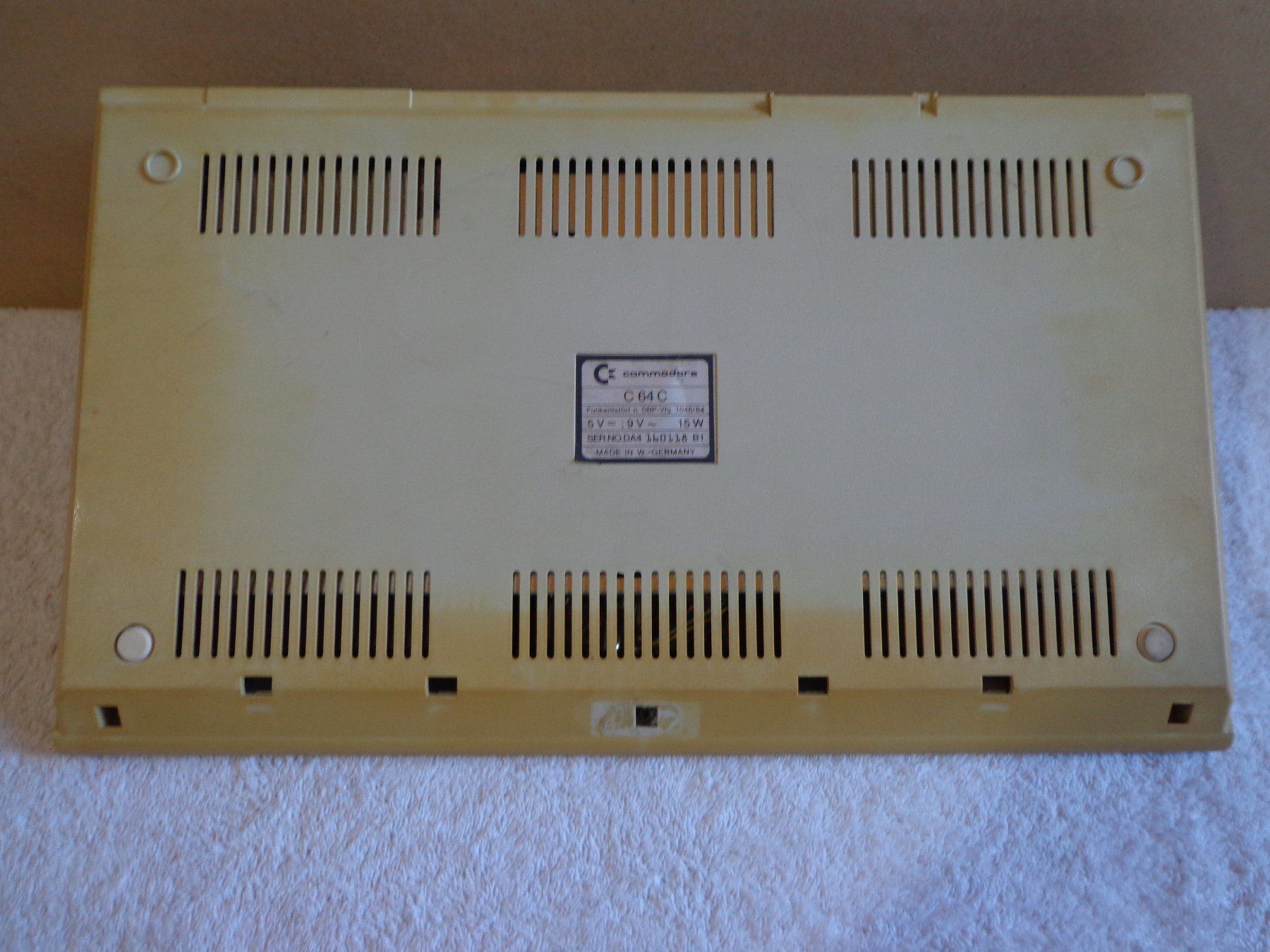 Commodore PC: Commodore 64 C64C, Original – Usato da Ligornetto venduto da Faffarel 3