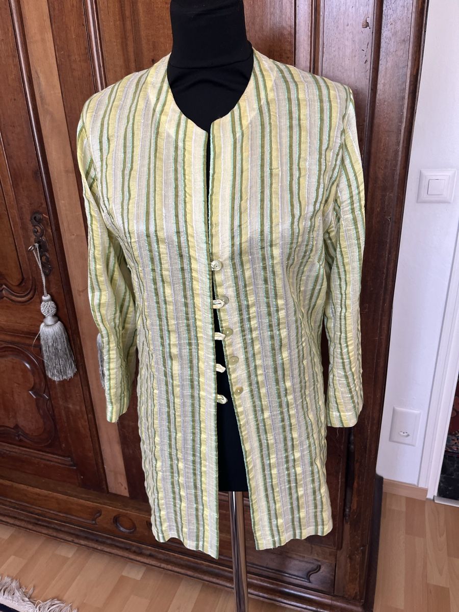 Camicette: Blusa verde a righe  – Usato da Locarno venduto da cichita