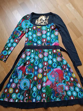 Kleid von Desigual, gr. S/M