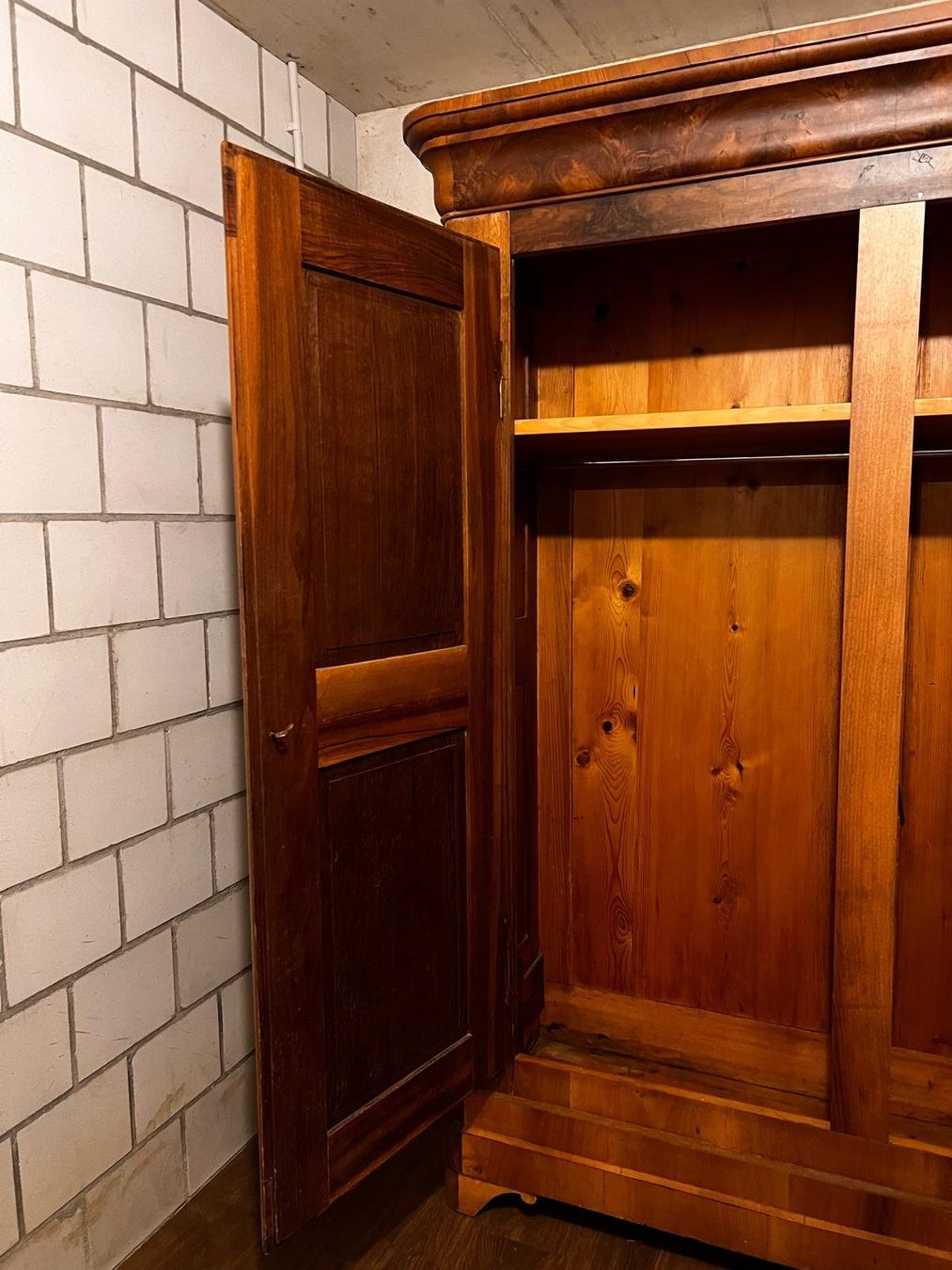 Armadi: Kleiderschrank – Usato da Cressier FR venduto da marie.poe 2