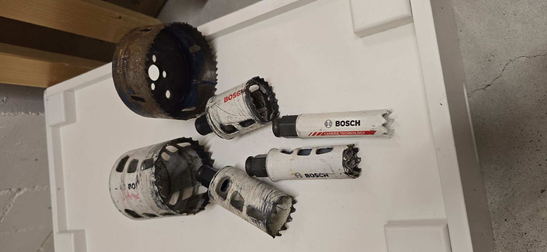 Bosch Tutti gli attrezzi: Bosch Lochsägen Set - Verschiedene Grössen – Usato da Oberarth venduto da atty
