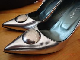 Pumps in silber Gr. 40 neuwertig