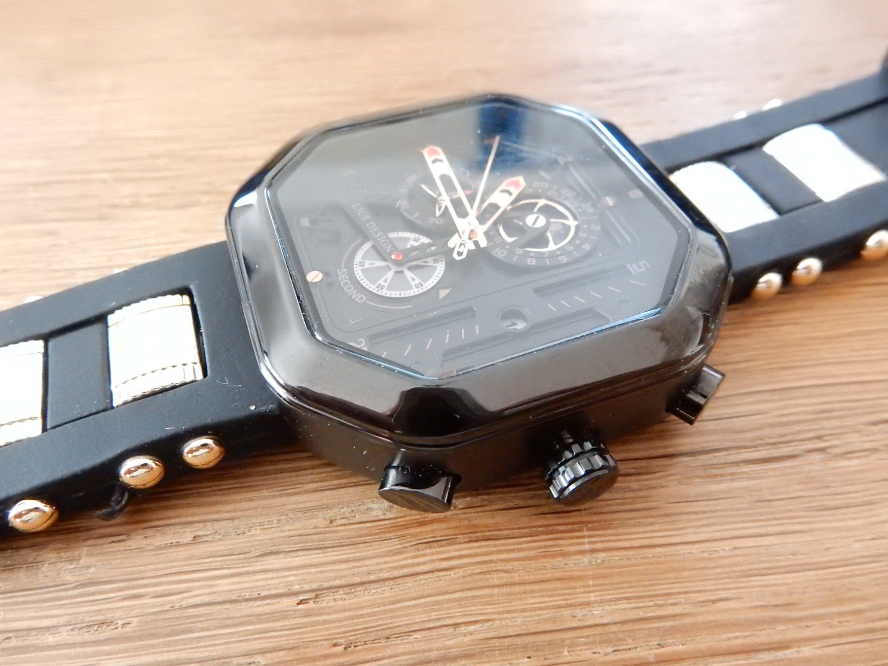 Montres: Lige Designe Herren Uhr – Neuf (Voir description) à Balsthal par jacky63 2