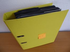Interessantes Album Bäume mit 110 Seiten Inhalt