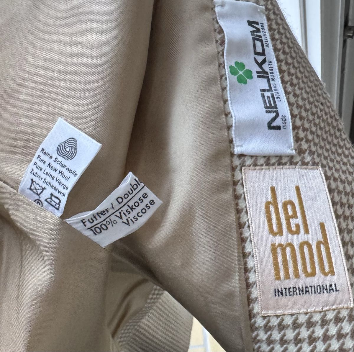 Completi & Tailleur: Completo vintage, taglia 38 – Usato da Locarno venduto da tos_tgc9 2