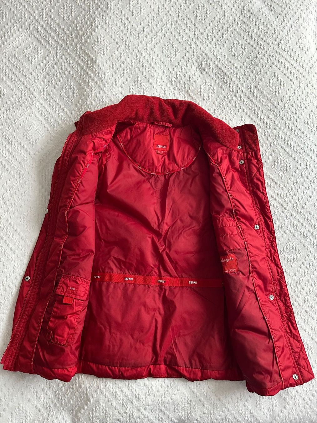 Esprit Gilets & Westen: Esprit Steppweste rot Damen wattiert – Gebraucht aus Bülach von Jubet 2