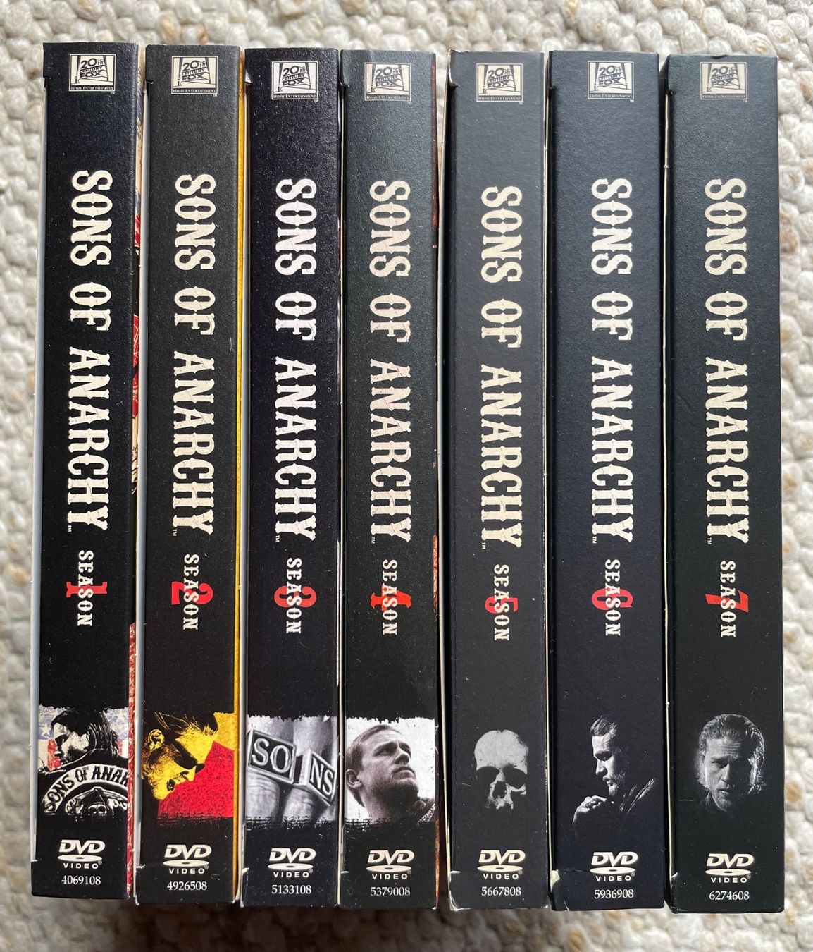 Tutti i DVDs: Sons of Anarchy-Staffeln 1-7 – Usato da Scuol venduto da painkiller01 2