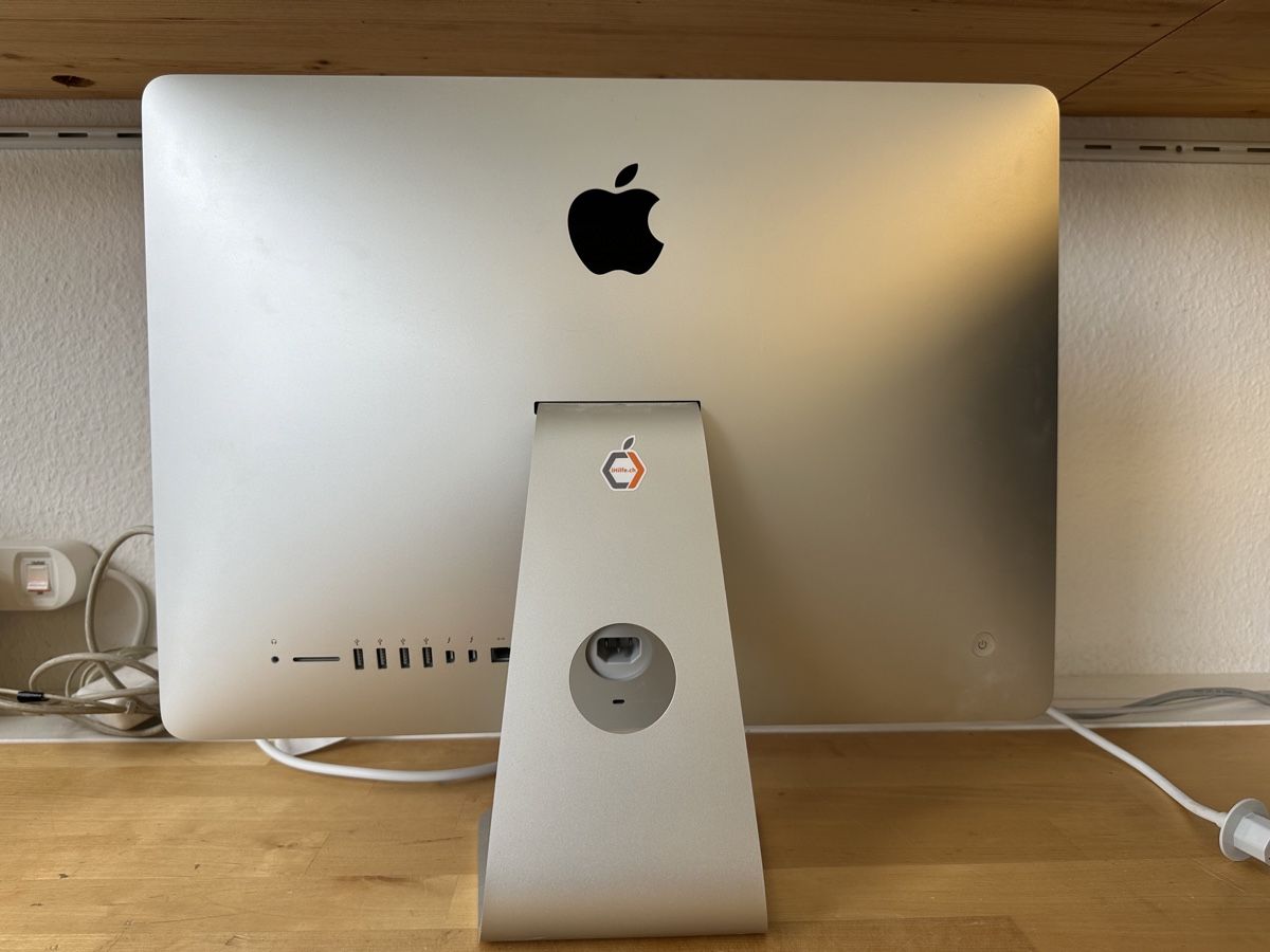 Apple PC: iMac 21.5“ Late 2013 – Usato da Luzern venduto da FrankGroebel 2