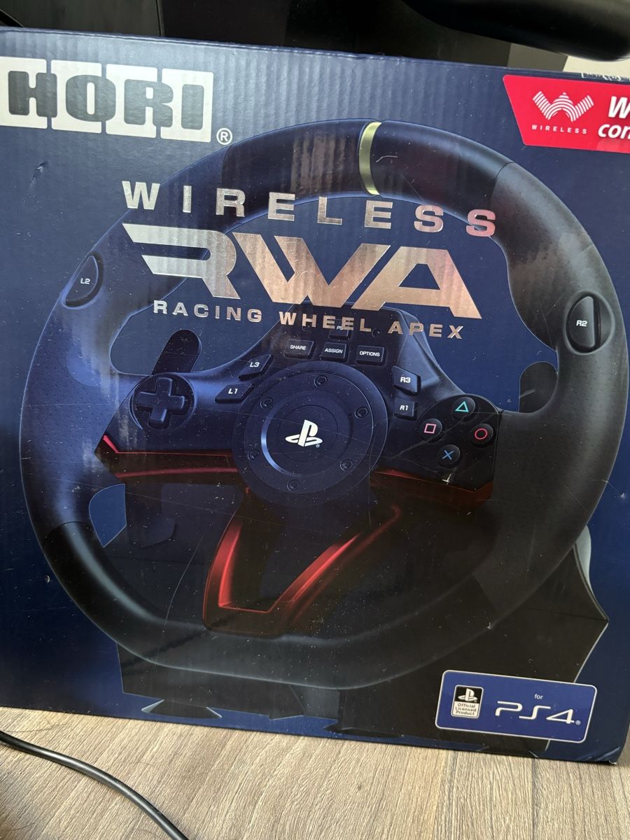 Controller: Volant sans fil PS4-PC – Nuovo (secondo la descrizione) da Le locle venduto da cla_nv8m 8