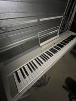 Piano numérique Kawai ES4 argenté - État impeccable!