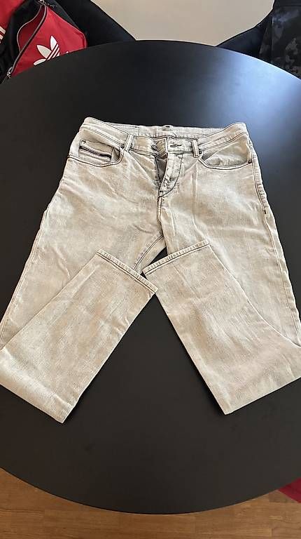 Diesel Jeans: Jeans Diesel 32x32 – Usato da Zürich venduto da lupolupo 1