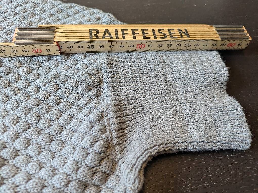 Vêtements: Hundepullover – Neuf avec emballage d'origine à Wetzikon ZH par Pa.Re 3