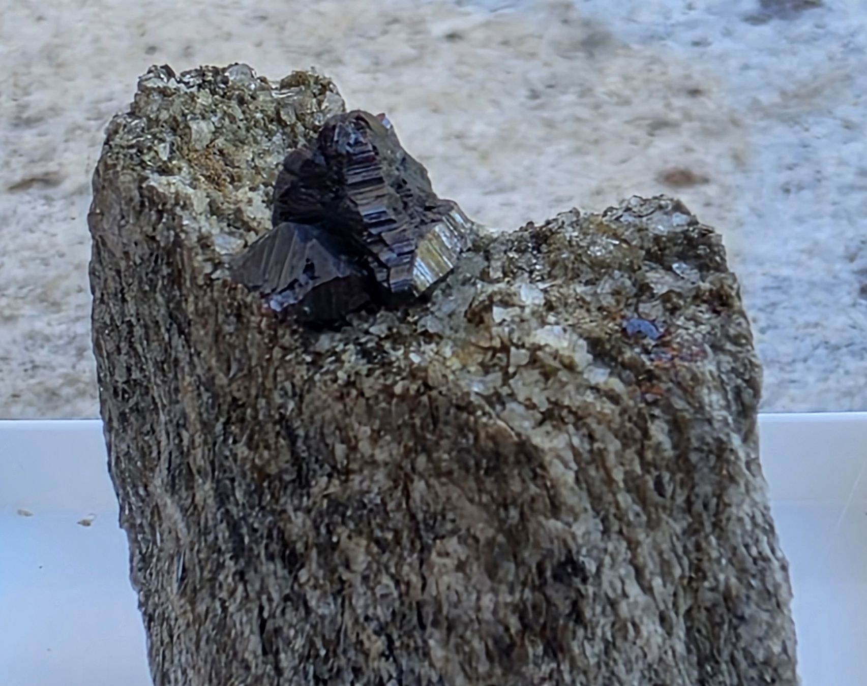 Minerali & Pietre curative: Binnta Mineralien Knopfrutil gross Rarität Hochglanz 1cm – Usato da Glis venduto da nbu_65ys 8