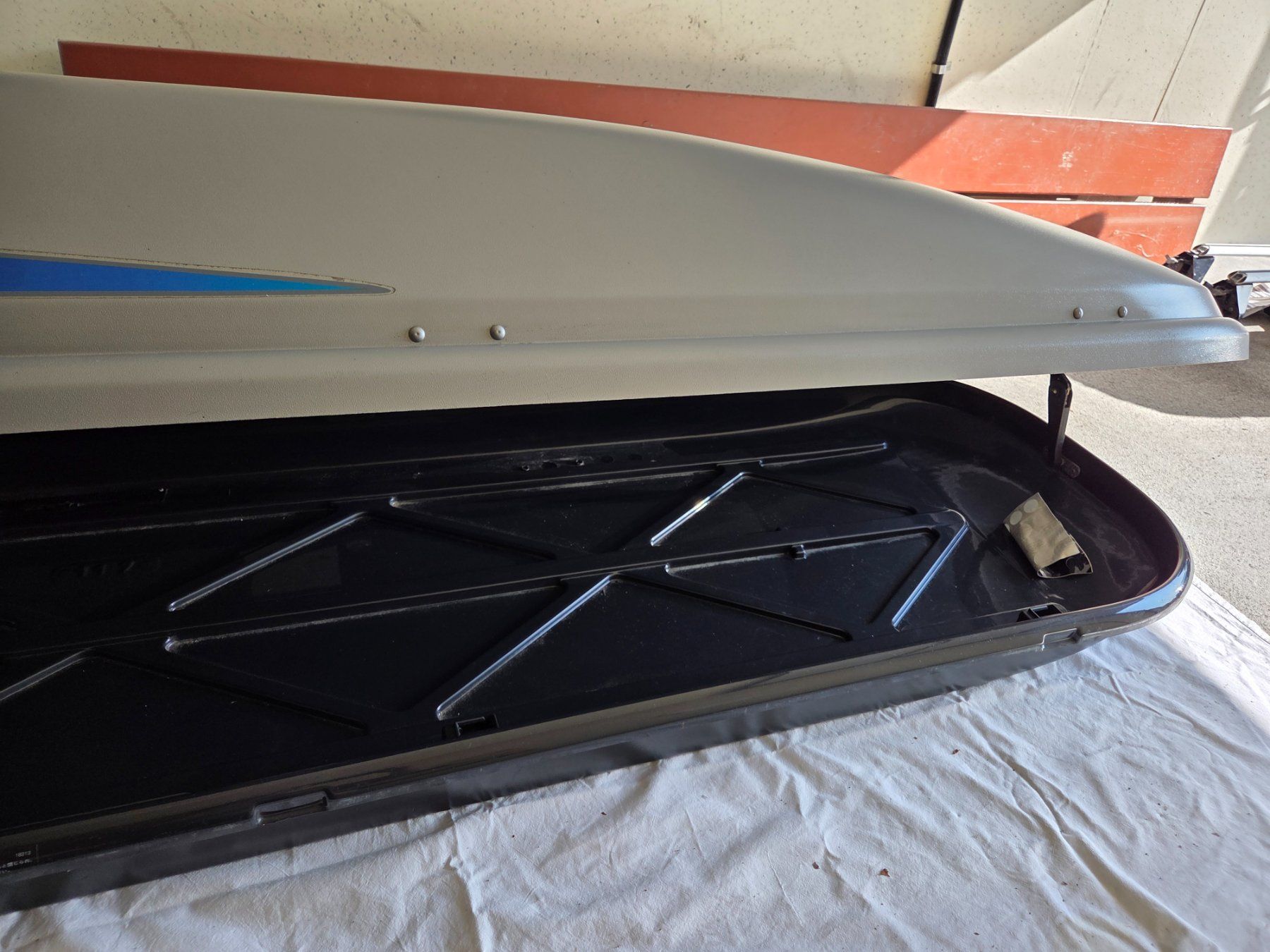 Thule Dachboxen: Thule Box Alpine 700 – Gebraucht aus Zofingen von Wimbledon90 5