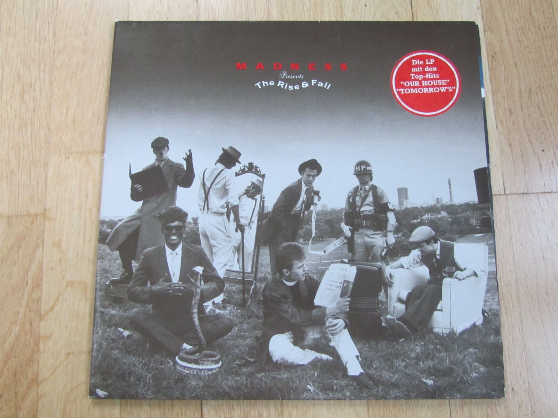Dischi in vinile: MADNESS:  The Rise & Fall – Usato da Seengen venduto da mikelele