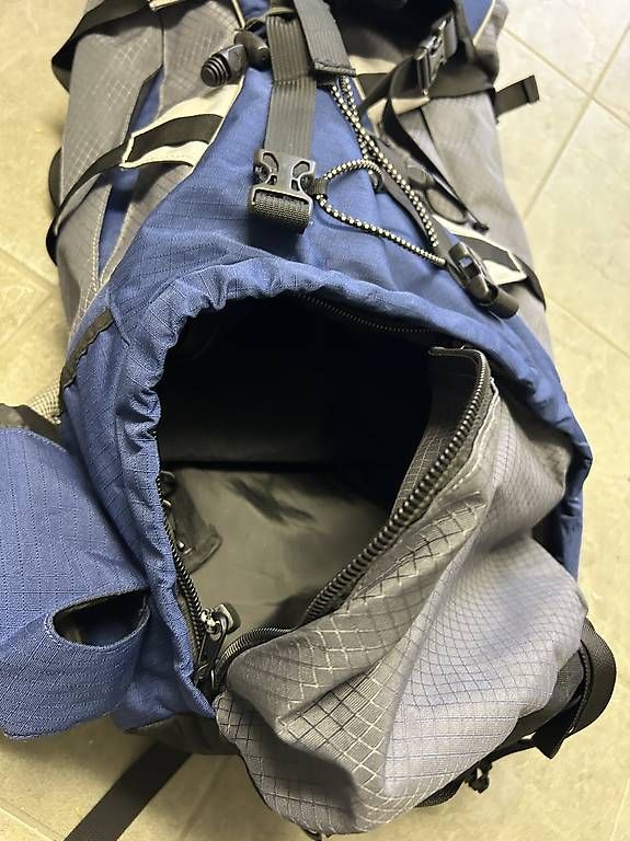 Zaini: Backpack 65L new never used, highly versatile – Nuovo e nell'imballaggio originale da Pfäffikon SZ venduto da tam_ymq5 3