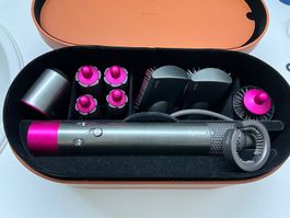 Dyson airwrap