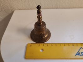Tischglocke aus Messing mit Verzierung 8 cm gebraucht