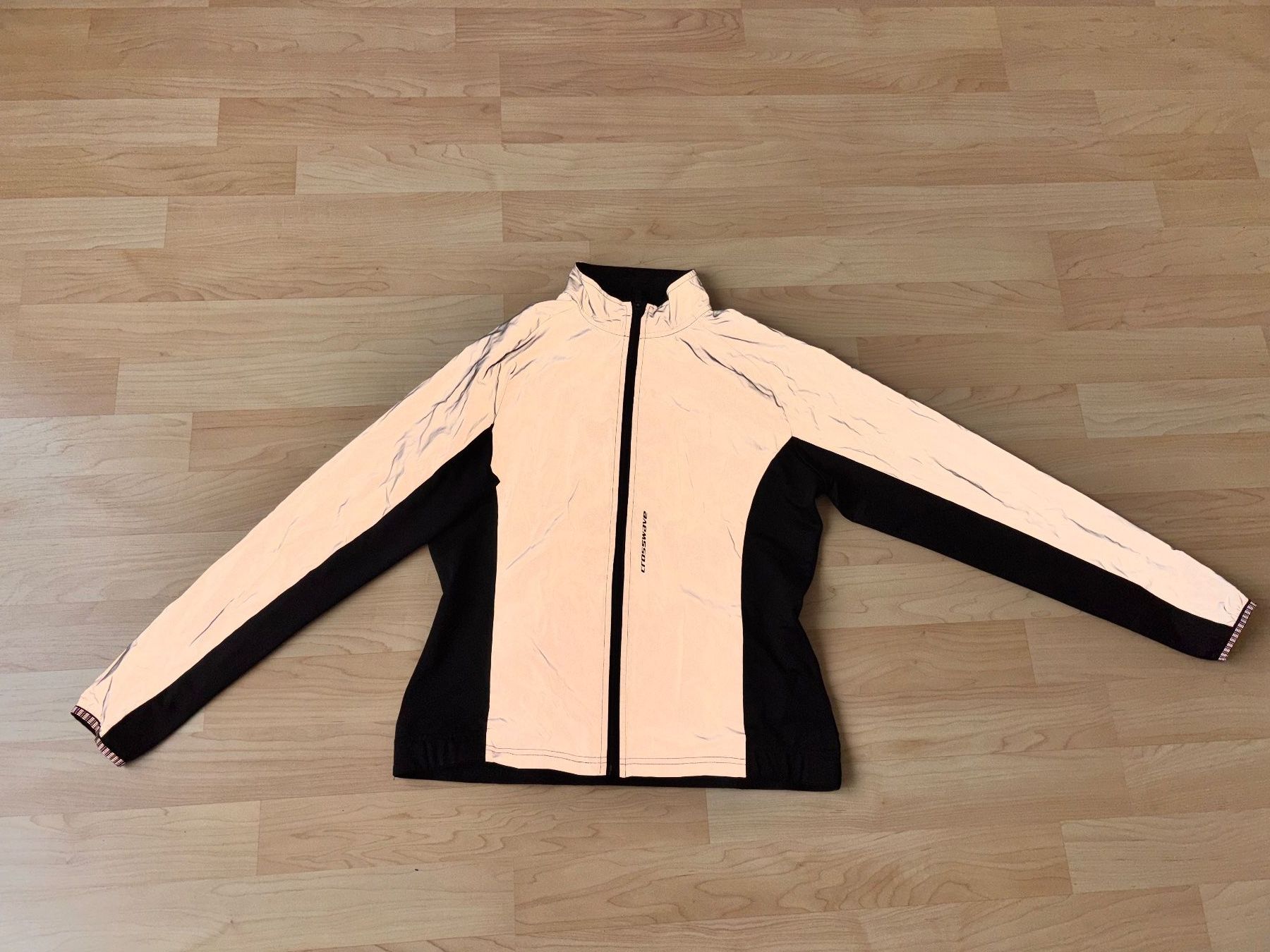 Crosswave Giacche: Crosswave Jacke Reflektiv Elfi Gr. 42 Damen – Nuovo (secondo la descrizione) da Rotkreuz venduto da Bonito77