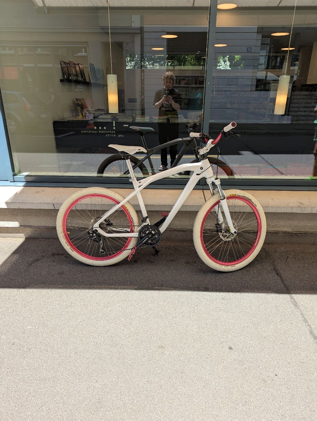 BMW Velos: BMW M Fahrrad – Gebraucht aus Zürich von io30igor