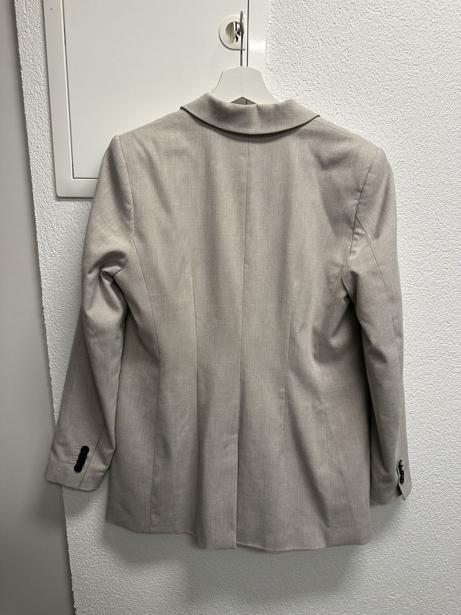 Giacche: Sehr schöner, beiger Blazer (Jacke)  – Nuovo (secondo la descrizione) da Volketswil venduto da hal_65hj 1
