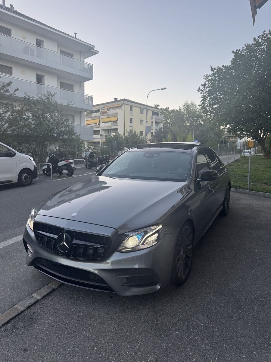Mercedes-Benz Automobili: Mercedes E43 amg – Usato da Prilly venduto da ademow