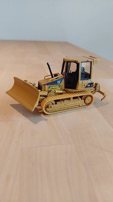 Kit di modellismo & Modellini statici: Model von Firma Eberhard (Dozer klein) – Usato da Ibach venduto da col_n2cs