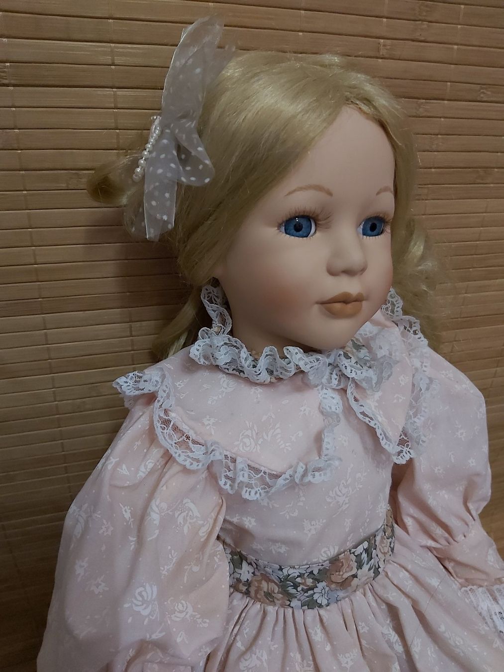 Puppen: Grosse Puppe im romantischen, rosa Kleid – Gebraucht aus Winterthur von Goldpipau 4