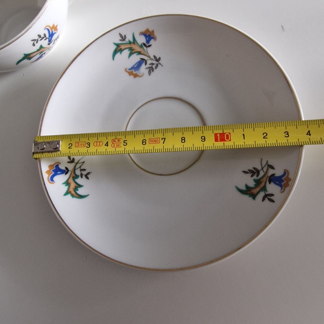 Set di piatti: Langenthal Suisse Vintage, Kaffee- oder Teetassen – Usato da Birr venduto da sen_sy55 8