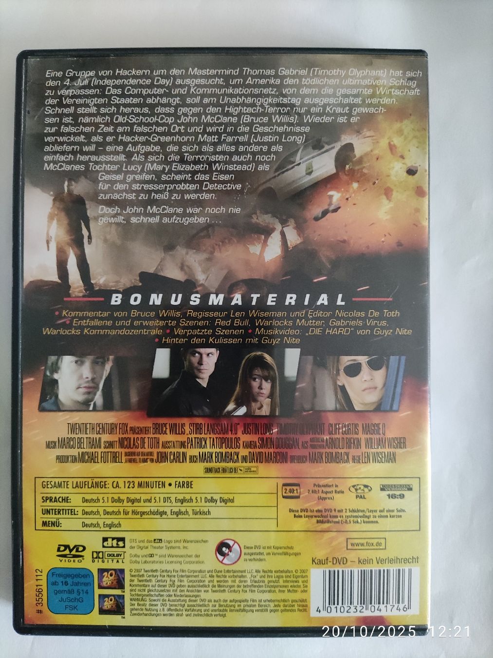 Tous les DVDs: Stirb langsam 4.0 – D'occasion à Basel par Alacant 1