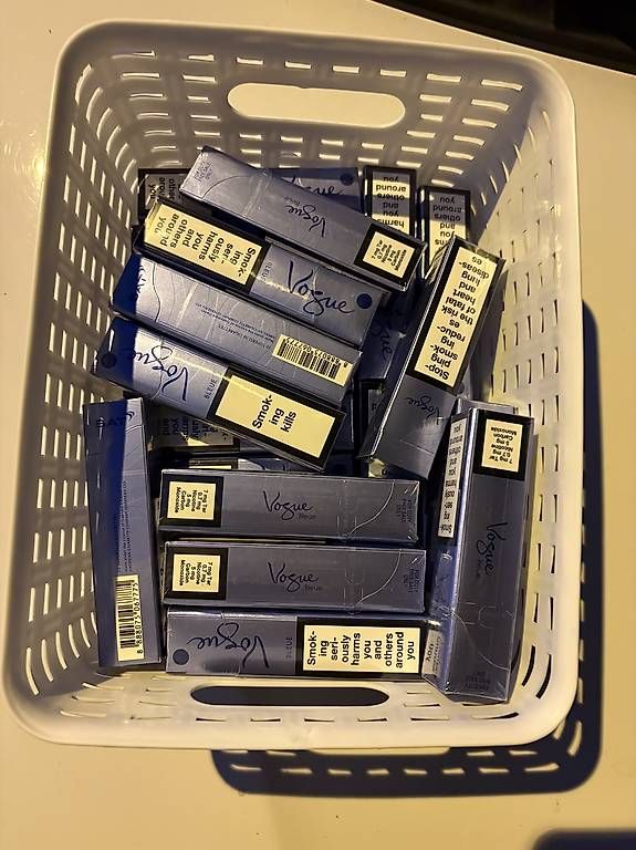 Zigarren: 23 Packungen Vogue Blue – Neu und originalverpackt aus Hellikon von ind_m7n8 1