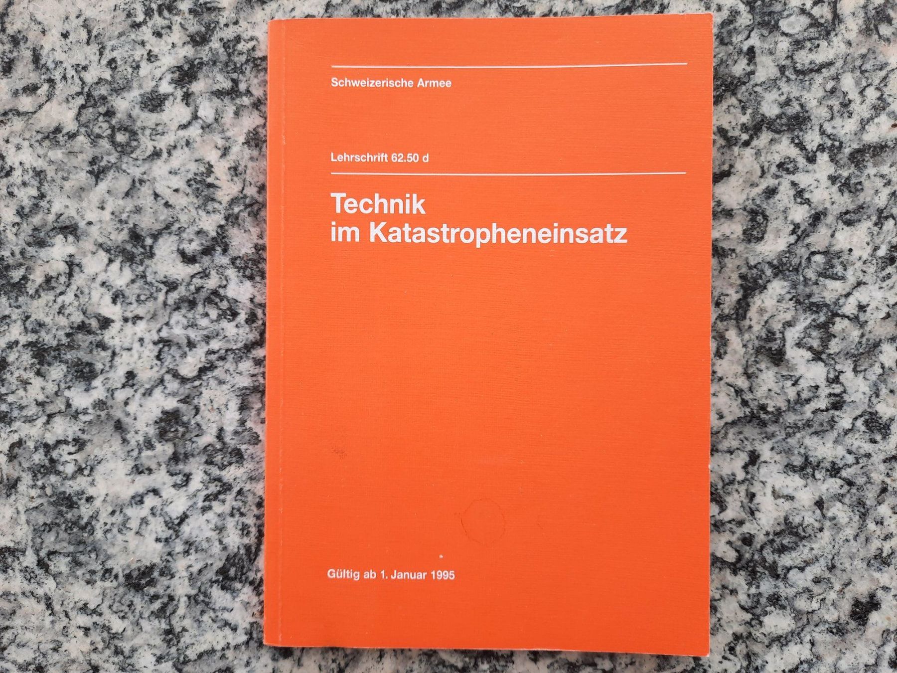 Livres: Technik im Katastropheneinsatz – D'occasion à Ruswil par Sammlergeist